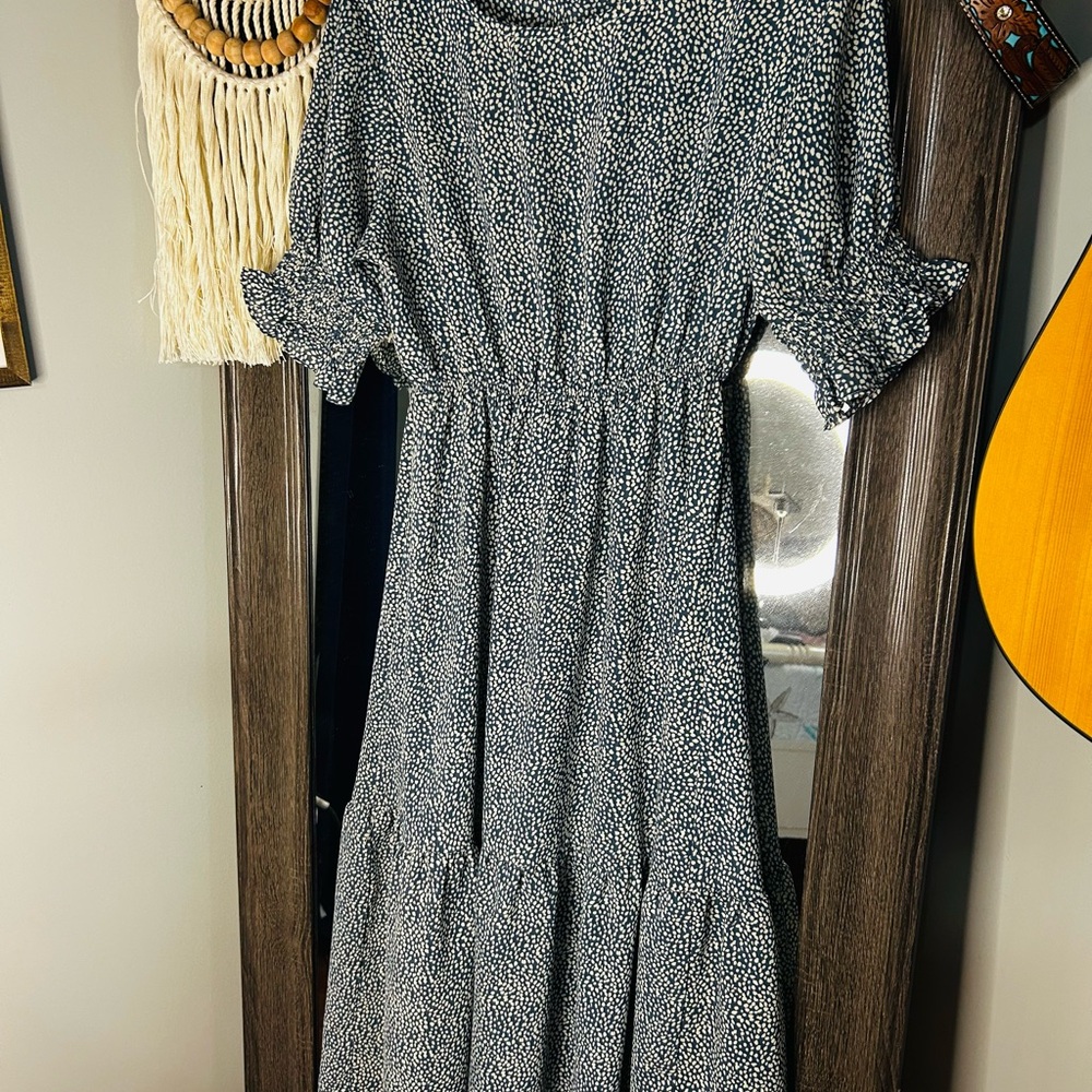 Elegant Blue and White Women's Maxi Dress